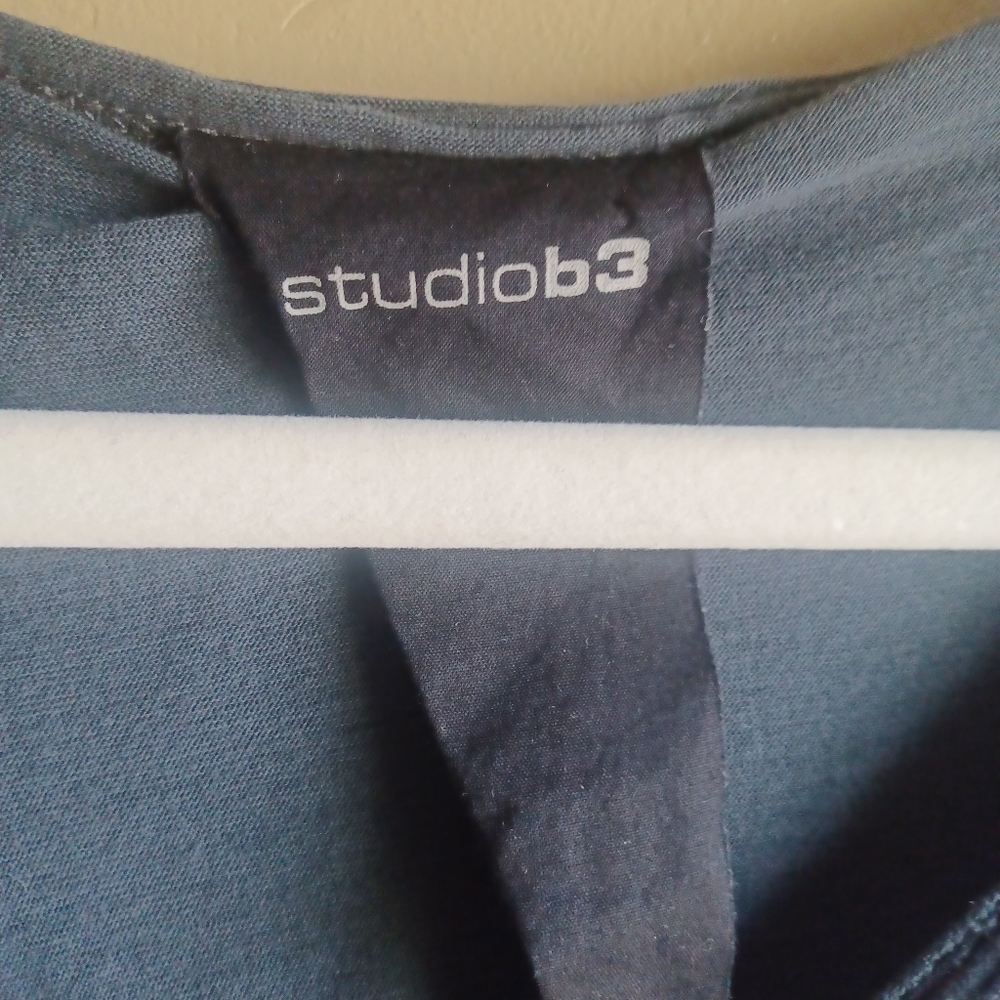 STUDIOB3 DRESS - Picture 2 of 7